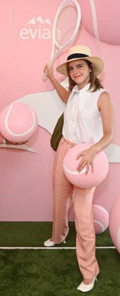 mawsrat's tweet image. Lady Em

#WeMissandLoveYouLadyEm