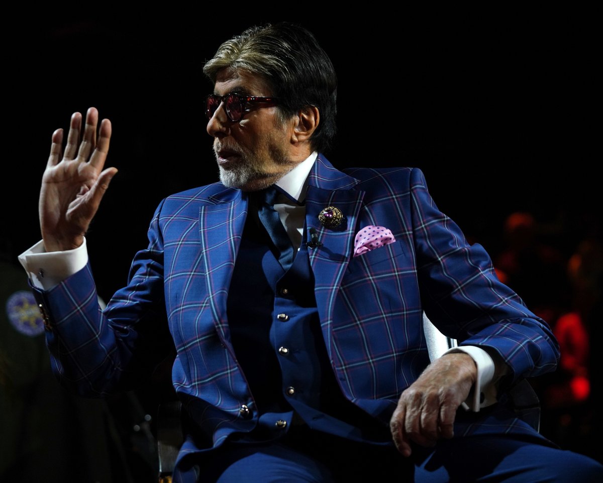 Amitabh Bachchan tweet media