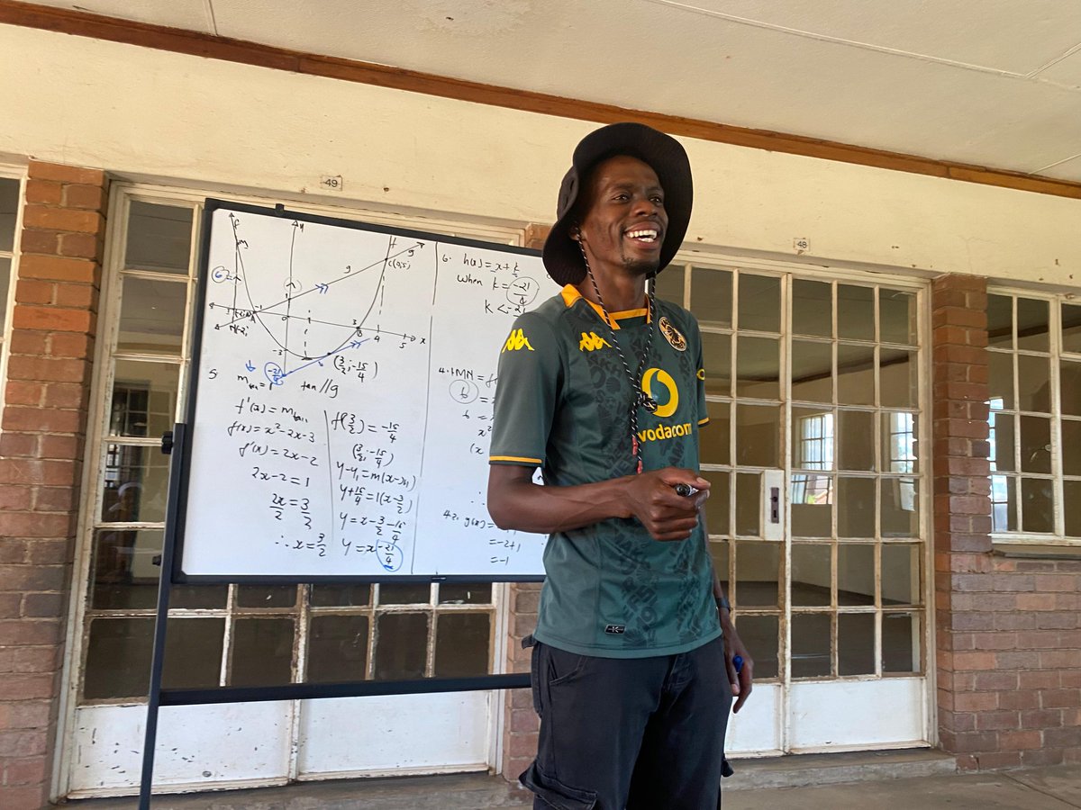 Let Day 3 begin...🔥🙌🏾❤️

■ Grade 12: Functions and Their Inverses done and dusted🎯

Blessed Saturday Footy X🙌🏾❤️