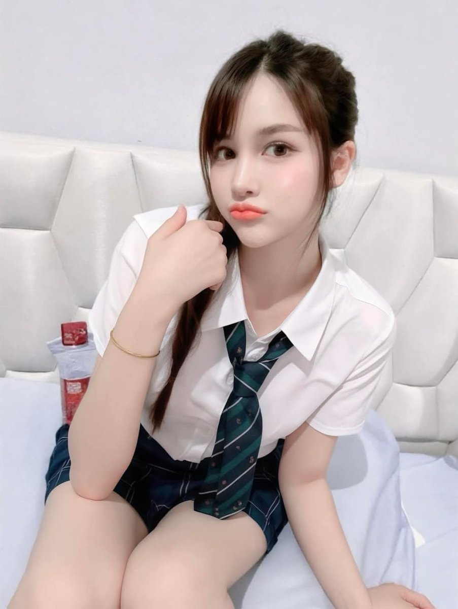 iamam678562's tweet photo. เด็กเอ๋ยเด็กดี อยากเป็นเด็กพี่ต้องทำใง #พยาบาลโสด #ชอบสูงวัย https://t.co/dT79B3PG5k