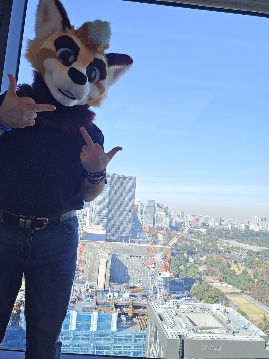PascalWahhh's tweet image. The blossom hibiya, Tokyo 
#fursuit #furry