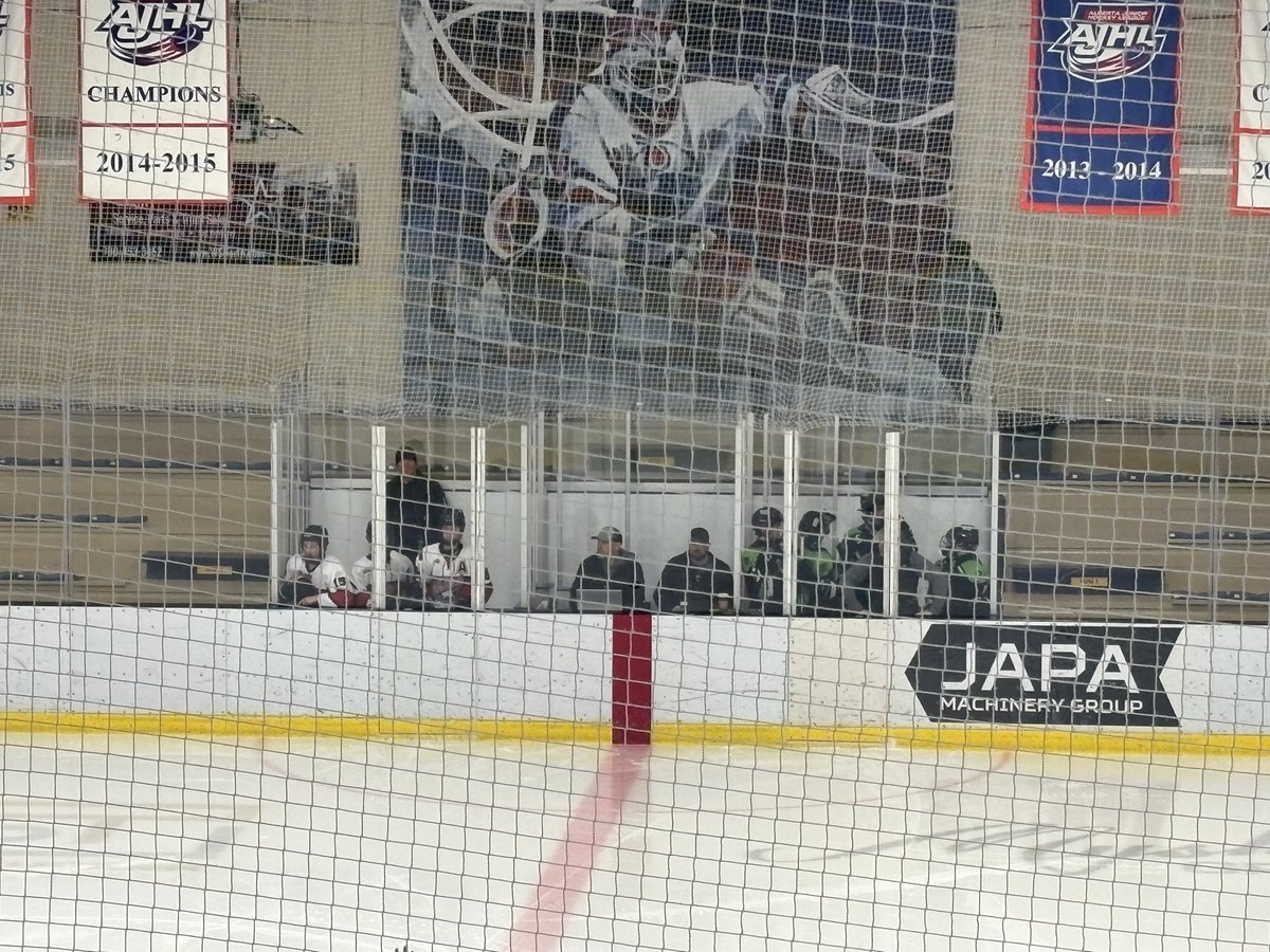 RandiLJones's tweet image. Hardly anyone left out there #hockey #sinbin