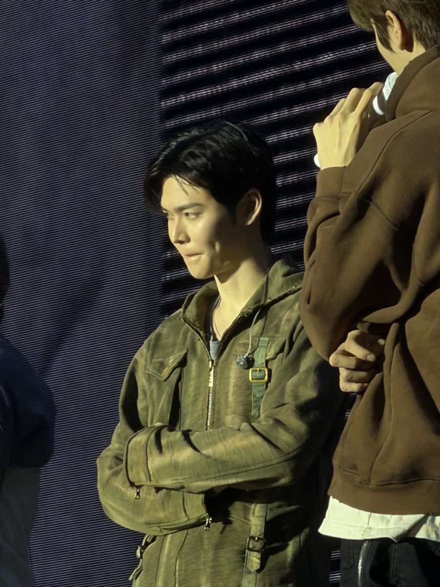 bluestoneseok's tweet image. 😭🤏🏼🤏🏼🤏🏼

#RIIZINGLOUDinJKT 
#RIIZINGLOUD_IN_JAKARTA #RIIZE