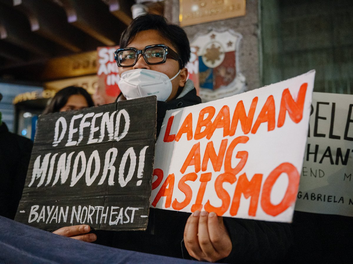 altermidya's tweet photo. 'RELEASE CHANTAL ANICOCHE': In New York City, Filipino-Americans held a protest at the Philippine Consulate to demand the release of youth activist Chantal Anicoche, who is currently under the custody of the 203rd Infantry Brigade of the Armed Forces of the Philippines.

The 25-year old youth activist was reported missing on January 1 during the military aerial bombings and strafing in Barangay Cabacao, Abra de Ilog, Occidental Mindoro. 

BAYAN-USA described Anicoche as a "beloved Filipino community member and leader."

“As long as our people are poor, as long as our people remain landless, as long as our people are forced to go overseas only to be exploited further, there will only be more Chantals who will continue to resist in the belly of the beast and those who choose to go back home to fight alongside our people to achieve genuine freedom and democracy," said Winnie Payabyab of BAYAN USA Northeast.

Photos by VR/ Altermidya