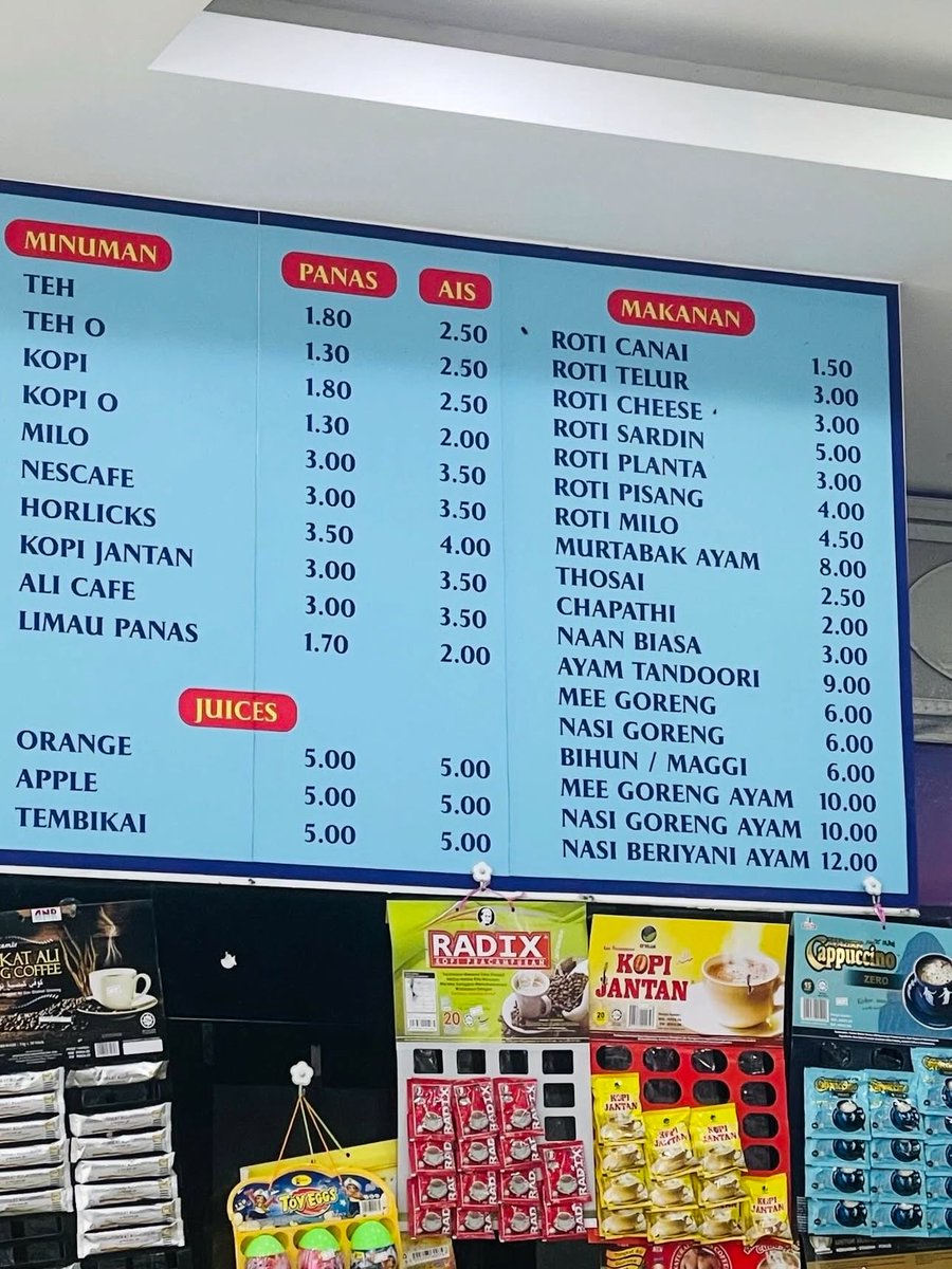 MamaryuLink's tweet photo. モールとは違って路面店の価格に驚愕🫨 
母子留学前は、マレーシアって住みやすいのかなと色々調べてたけど同じような情報しか見つからなかったので、これから留学や移住を考えている方へ少しでもマレーシアの良さが伝われば嬉しいです🇲🇾 
#マレーシア
#マレーシア母子留学 https://t.co/n3DGsu1R7k