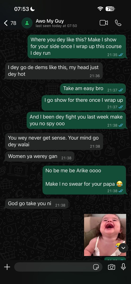 OriginalValid_'s tweet image. “Real men don’t check their babe’s phone’ 

Oya na 👍