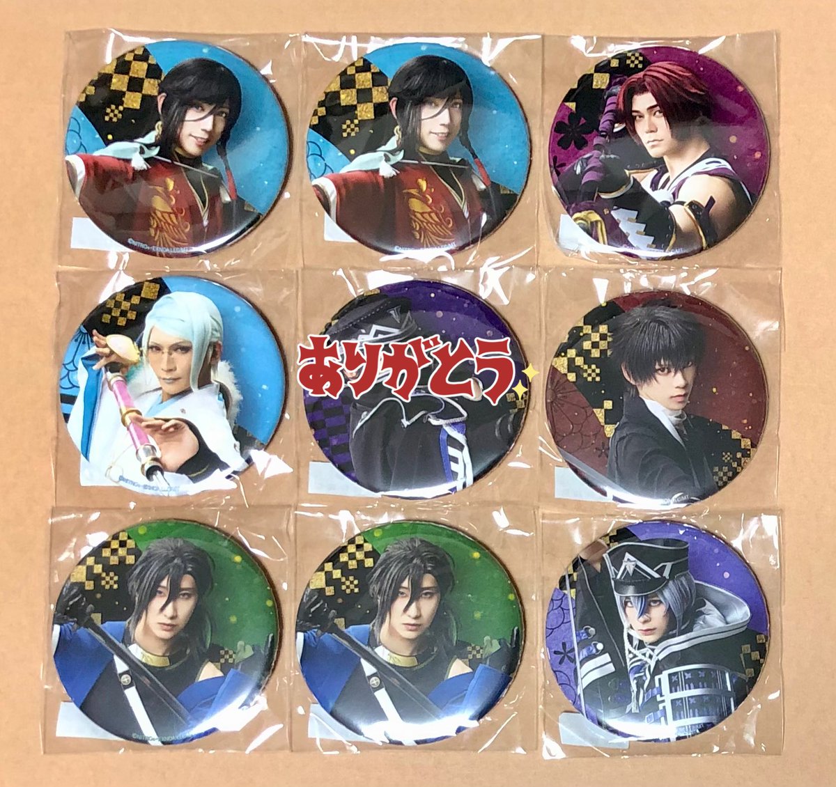 缶バッジセット 刀剣乱舞　刀ミュ ミュージカル 刀剣乱舞 刀ミュ 十周年 TDC カプセルトイ 缶バッジ 交換