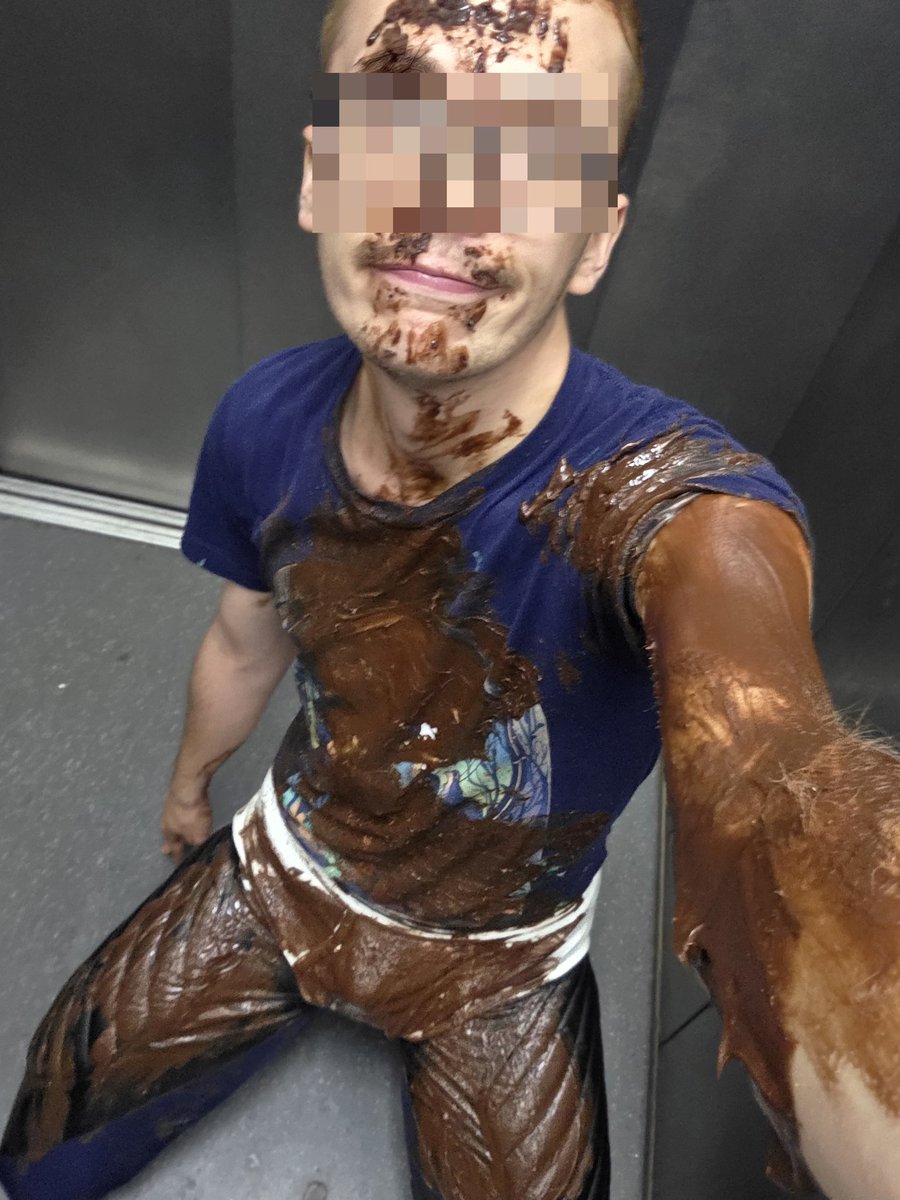 DisgustingLDNPiggy tweet media