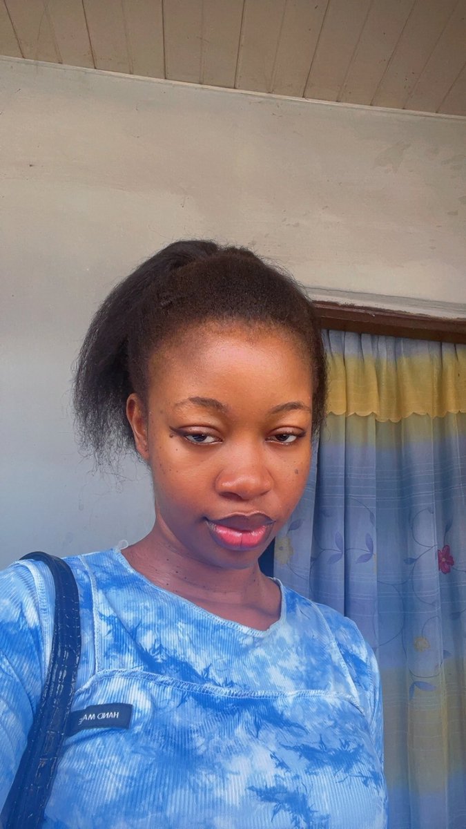 1of1Mos's tweet image. Would you Slap me For 200k