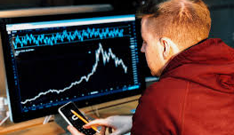 There’s a $370k gap between “technical analysis” and knowing which WhatsApp group to mute.
One guy traded the result, the rest of us traded hope.
If information beats price, this isn’t a market — it’s a leak. 🔥 <a href="/bad_chain/">Roaster (Previously Badchain)</a>