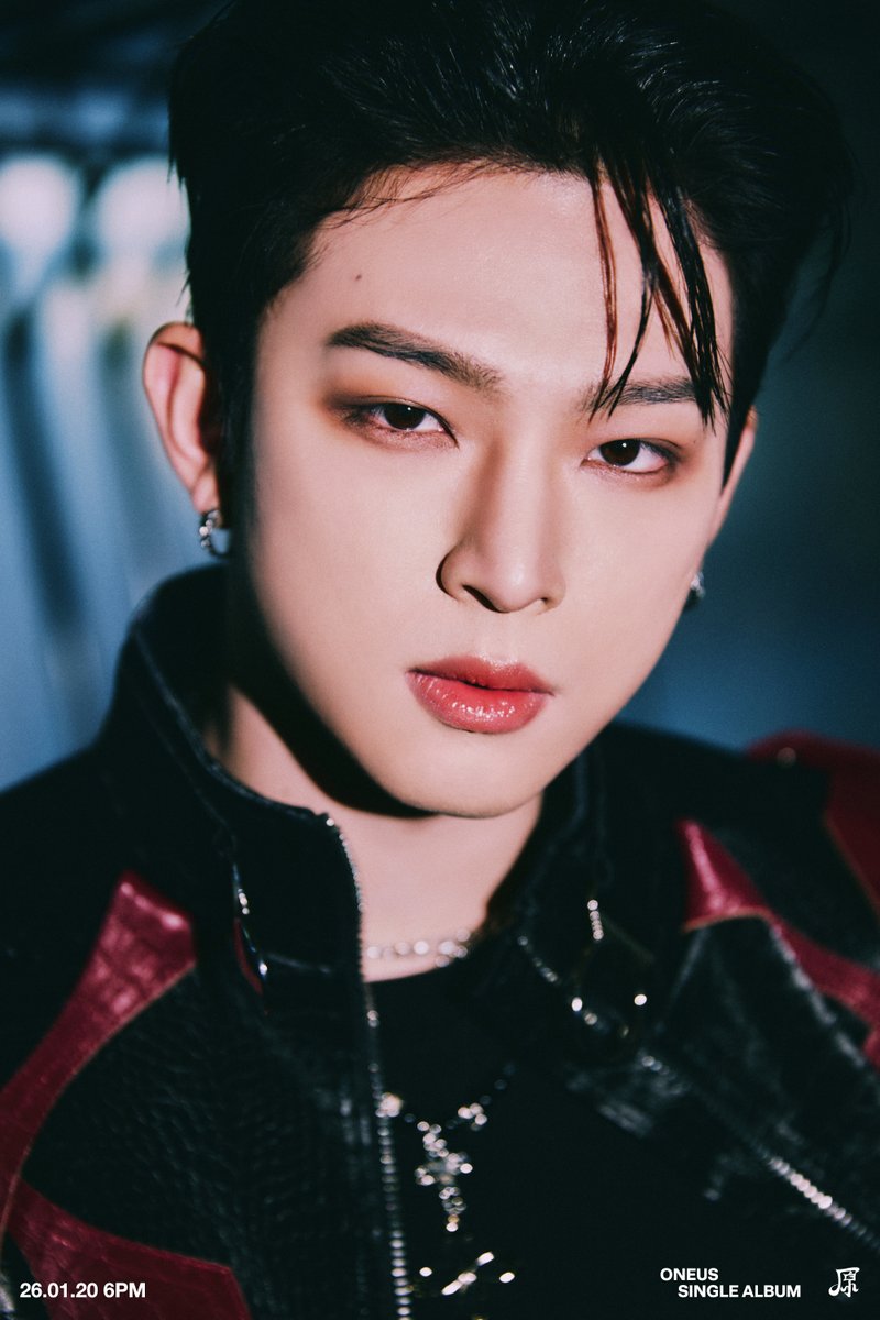 official_ONEUS's tweet image. [#원어스]

SINGLE ALBUM [原] 

🎇 SOLO CONCEPT PHOTO #2 🎇
🔥 LEE DO 🔥

2026.01.20 6PM (KST) RELEASE✔

#ONEUS #原 #Grenade 
#이도 #LEEDO