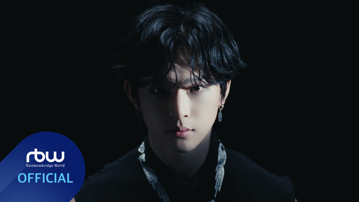 official_ONEUS's tweet image. [#원어스]

SINGLE ALBUM [原] 

🔸 SOLO CONCEPT TEASER #2 🔸
☄️ LEE DO ☄️

🔗 youtu.be/YLSON5EHngc

2026.01.20 6PM (KST) RELEASE✔

#ONEUS #原 #Grenade 
#이도 #LEEDO