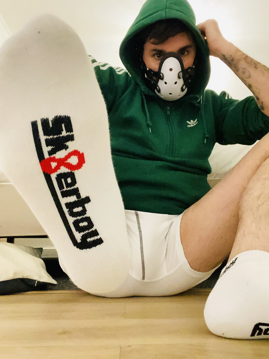 😈🤑LISTEN TO ME SLAVE. THIS WEEK END YOU WILL DEPRIVE YOURSELF AND WORSHIP ME🤑😈