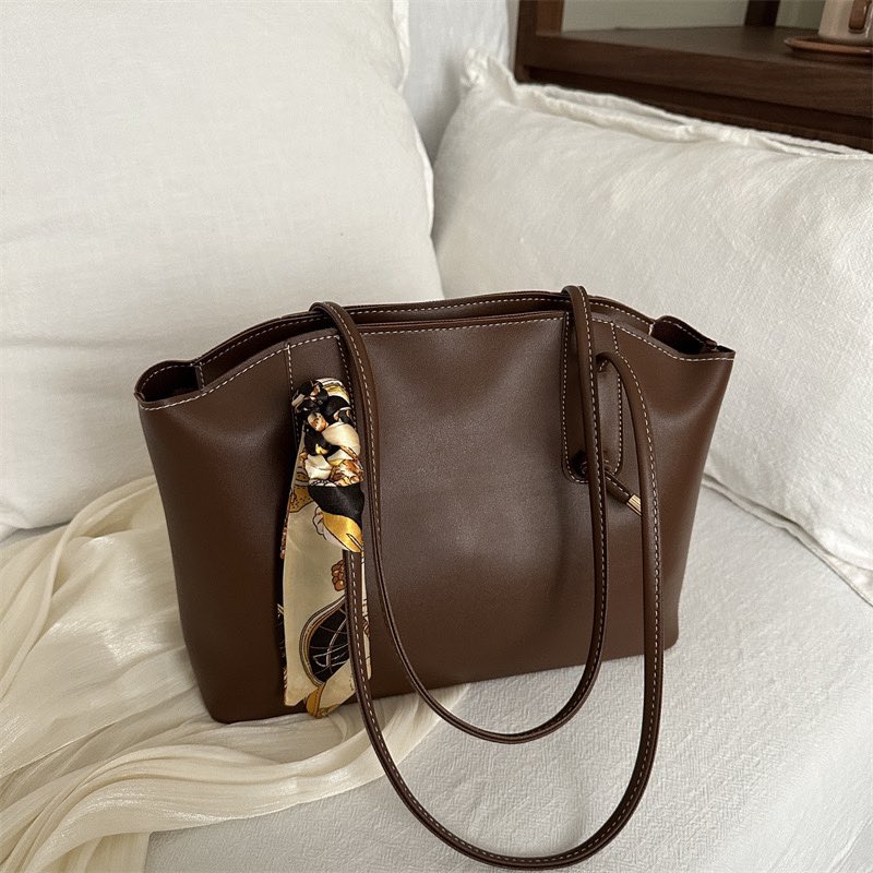 shop_adedoyin's tweet photo. Please kindly retweet.

Price: ₦7,500

📌 Available in displayed colors 

🚚 
• 24hrs within Ilorin
• 48–72hrs nationwide

To order: DM or WhatsApp 07069055441
(Payment before delivery, delivery not free)

Happy shopping! 💕

Cc @_DammyB_ https://t.co/vSBZ4e3Wxn