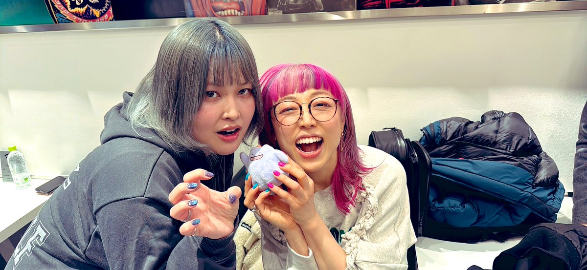 InnerRice's tweet photo. いんなーらいす新年初スタジオでしたー！

そして！ついに明日は新年初LIVEです！
Vo.あきとBIRTH DAY LIVE🩷

皆さまぜひ遊びに来てください！
ビンゴ大会も有ります！
いんなーらいすからも景品をご用意させていただきます🤘 https://t.co/2STBHo51kw