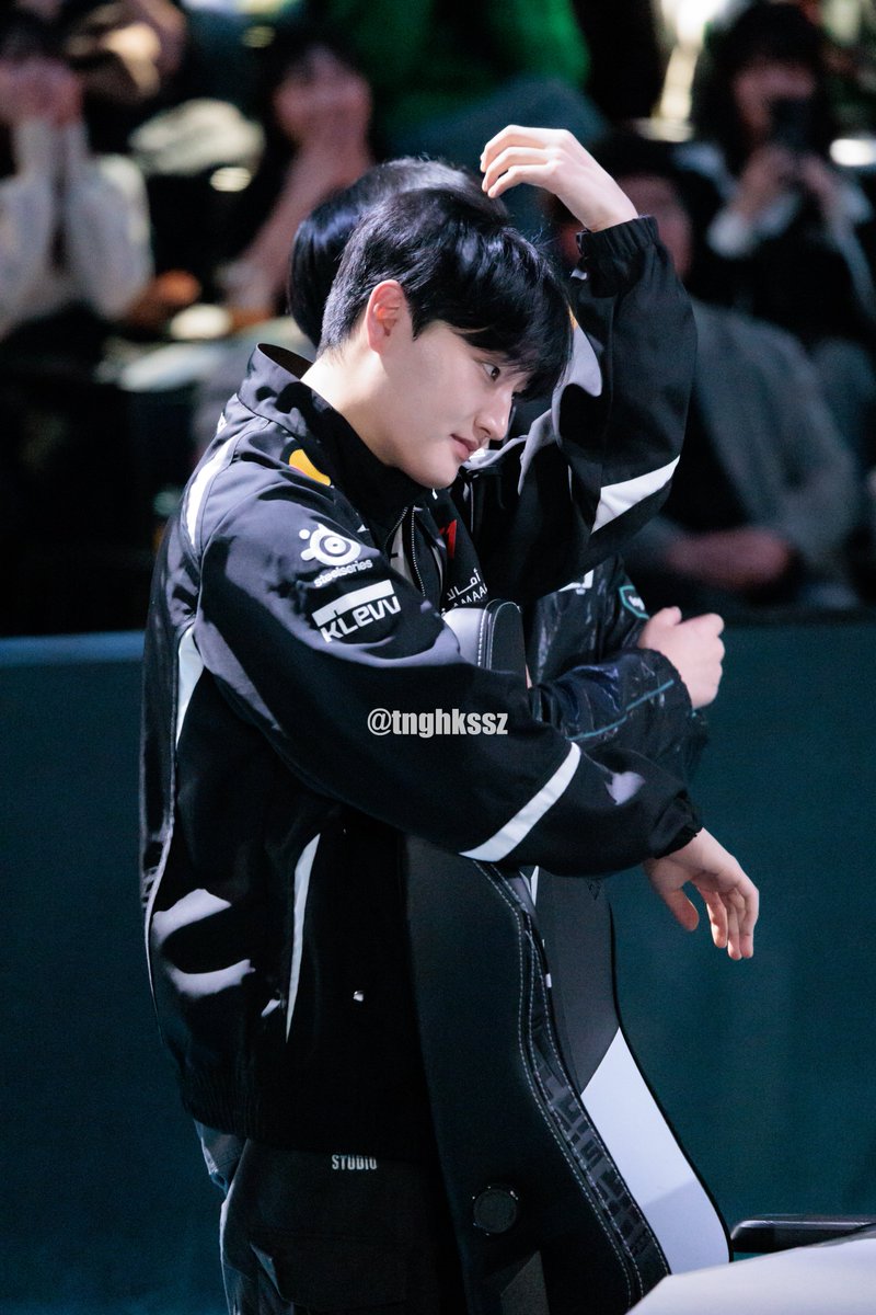 tnghkssz's tweet image. 260109 시즌 오프닝 라인ck

#peyz #페이즈