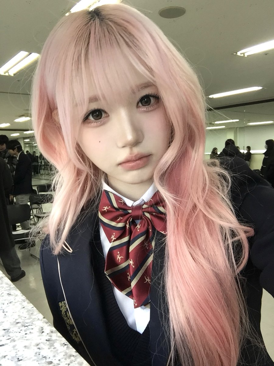 지금까지 3학년 1반 10번 김채원이었습니다

#tripleS #트리플에스 #トリプルS
#トリプルエス #トエス
#ChaeWon #채원 #チェウォン