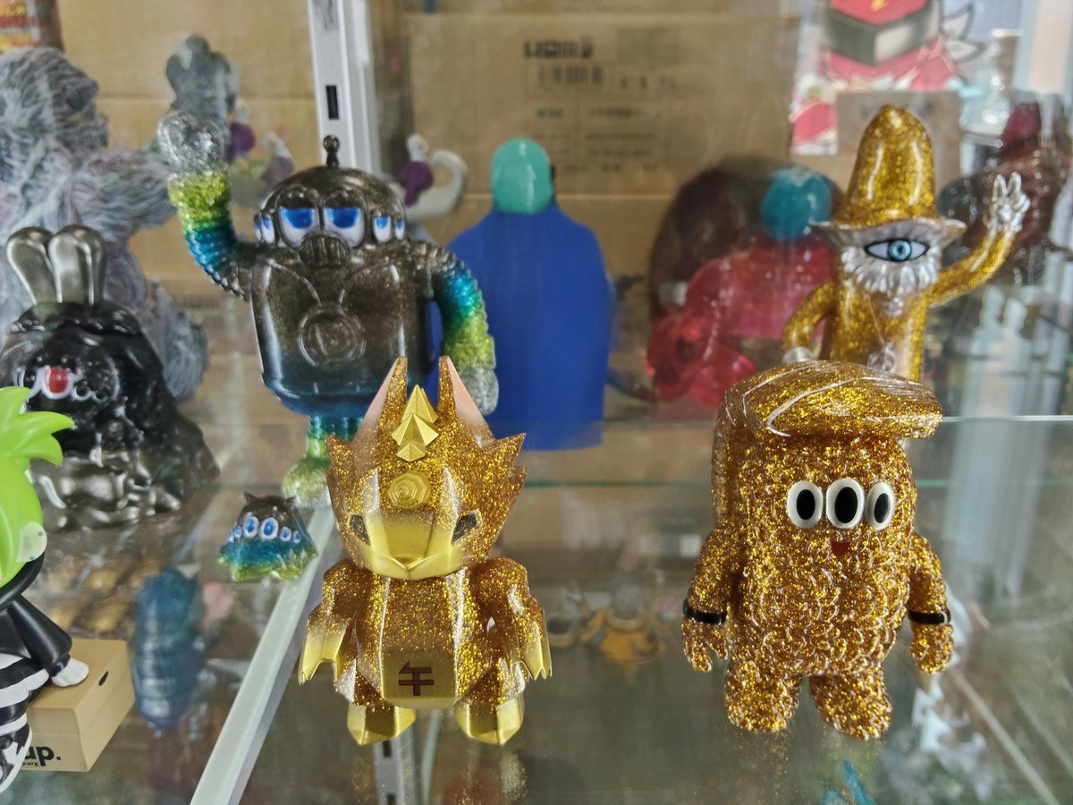 カウントダウン通販でgetしたバルタン星人 ゲーミングを受取にoneup