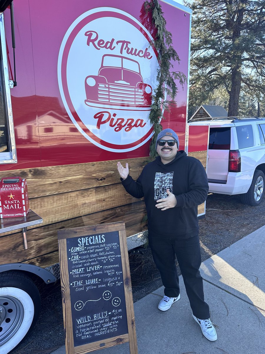 PedroQTV's tweet photo. @rtp_square: Thank you for lunch! Homemade cheese pizza was 10/10 🔥Best Pizza in the North State. #Burney  #ShastaCounty https://t.co/TnWEeOSYVN