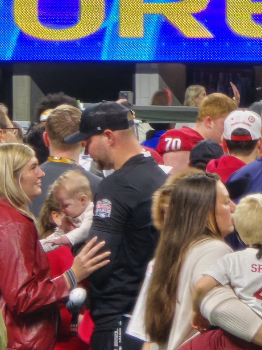 Hoosier Hammer 🔨🦬🏆🏈 tweet media