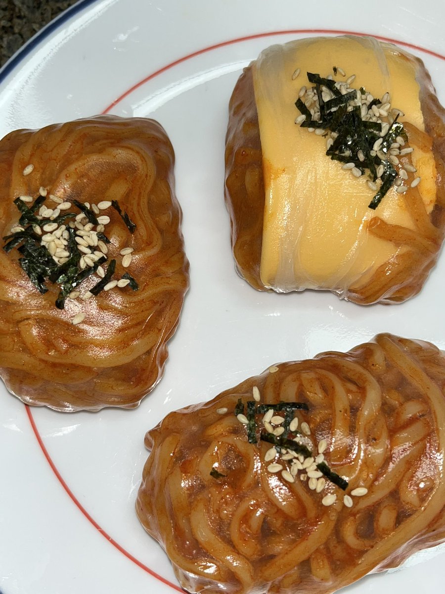 먹깨비 현또치 tweet media