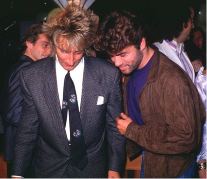 Happy birthday today to <a href="/rodstewart/">Sir Rod Stewart</a>  🥳🎂🥂

Here he is with <a href="/GeorgeMichael/">George Michael</a>  at another birthday celebration some years ago.

#georgemichael
#lovelies4life 💘
#charityinmemoryofgeorgemichael
#lovelieshelp