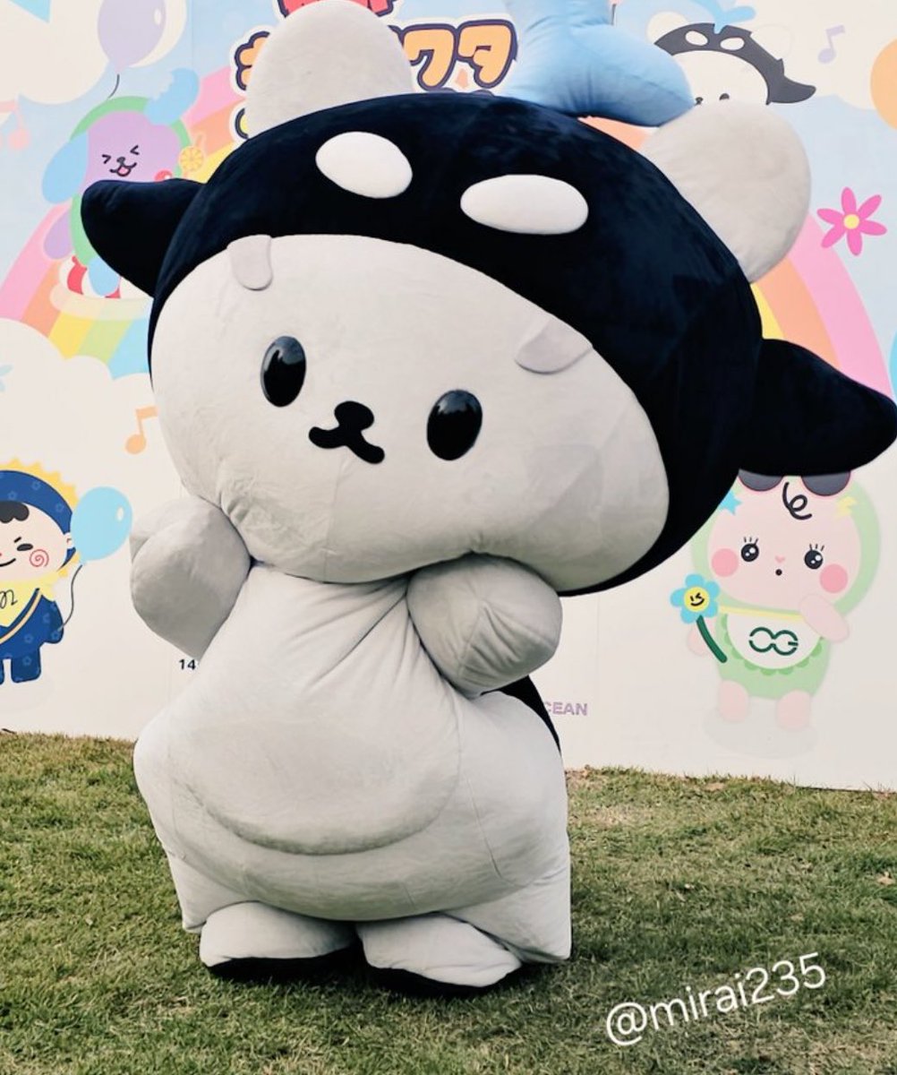 suntaythi's tweet image. 🐻‍❄️ : SAN (😭) 

twinnyyyyyy 👶🏻💖
#Newwiee #POLCASAN