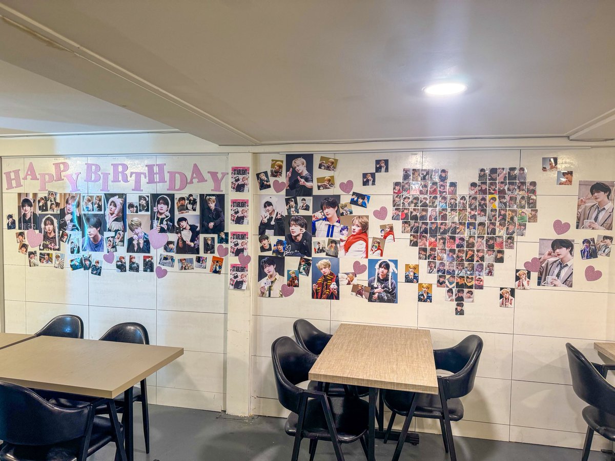 씽씽 생일카페입니다!
많은 관심 부탁드립니다~!!🖤

#SING_IS_MY_STARLIGHT
#SING #씽
#XODIAC