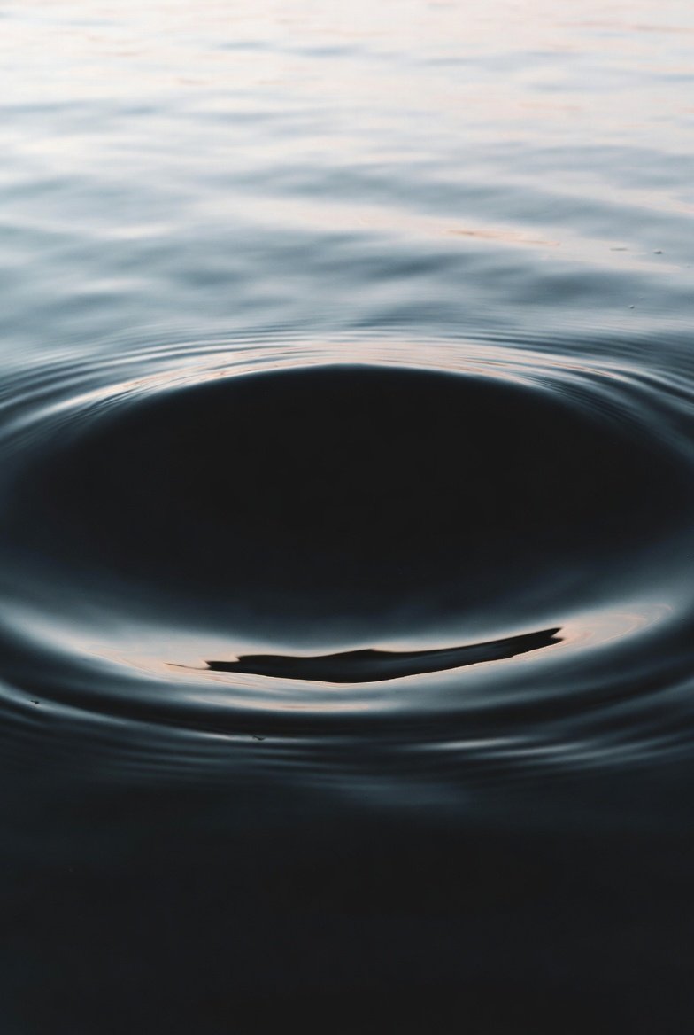 voidserenity's tweet image. Less is more for midday calm.
Which tiny habit keeps you centered?
A) 30 seconds of stillness
B) One mindful sip of water
C) Close eyes &amp;amp; breathe
D) Let one thought drift away