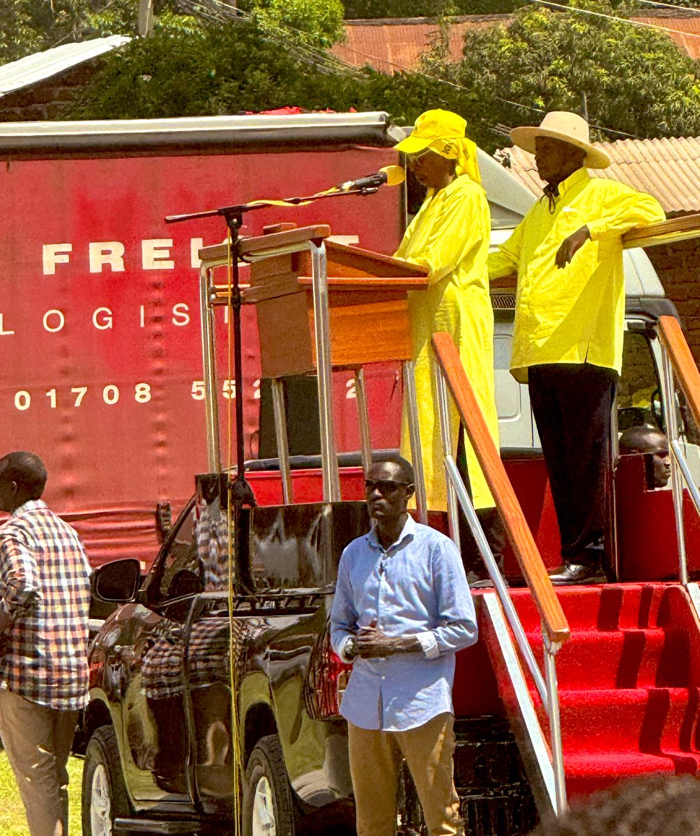 Jennifer Full Figure Uganda tweet media