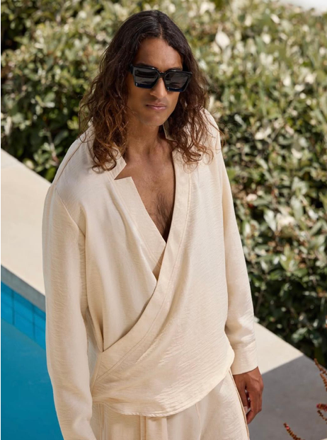 Step into 2026 looking 🔥 New year, new fit, new vibes YDE’s got you covered to start the year in style. 

Repost from Yde

#YDEStyle #NewYearNewFit #FreshLooks #2026Vibes #StreetToChic #DiscoverConnectEnjoy #YDE