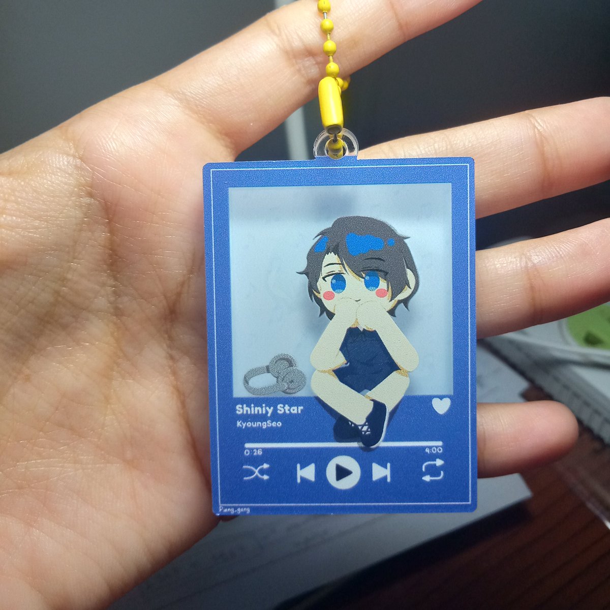 fall_for_henri's tweet photo. I think I miss Henri too much, that I turn him into a keychain TvT https://t.co/bXZu1B40Ld
