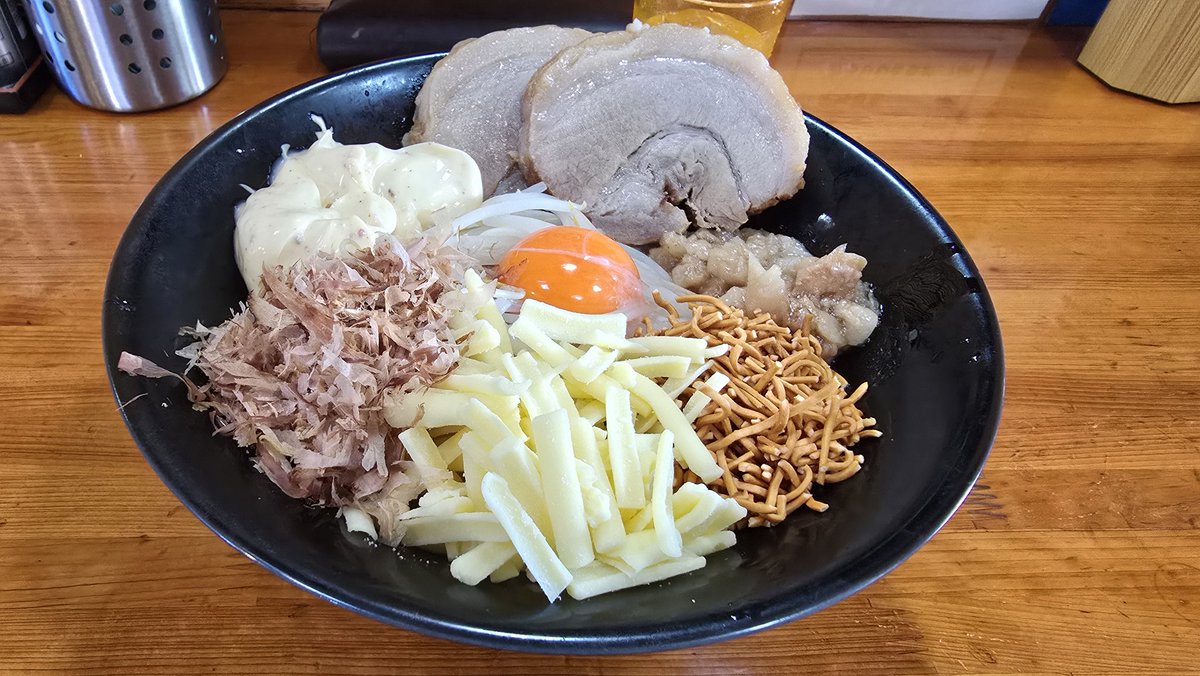 さてさて明日はレガシーやなあ
(お昼は相澤屋でまぜそば ご馳走さまでした)