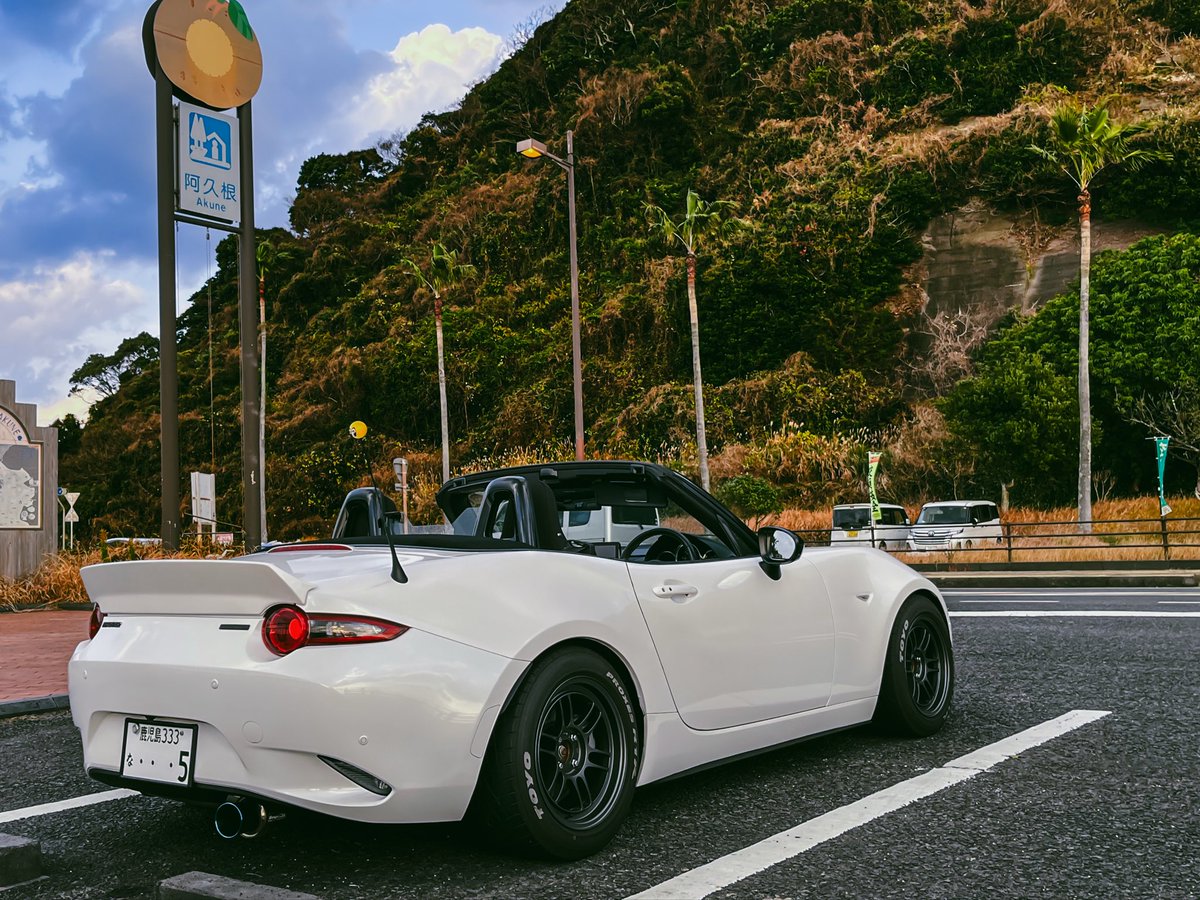 hati86's tweet photo. 春みたいに暖かいのでオープンでドライブ https://t.co/CM5dwngtTJ