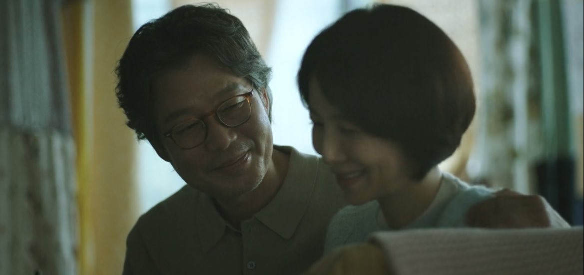 __kdramaland's tweet photo. pd’nim thank you for casting them as a couple and healing me from #Stranger/#SecretForest heartbreak

#LoveMeEp7 #LoveMe https://t.co/HR4jV9IQgw