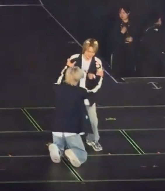 petlada_tk's tweet image. 😖👉🏻👈🏻