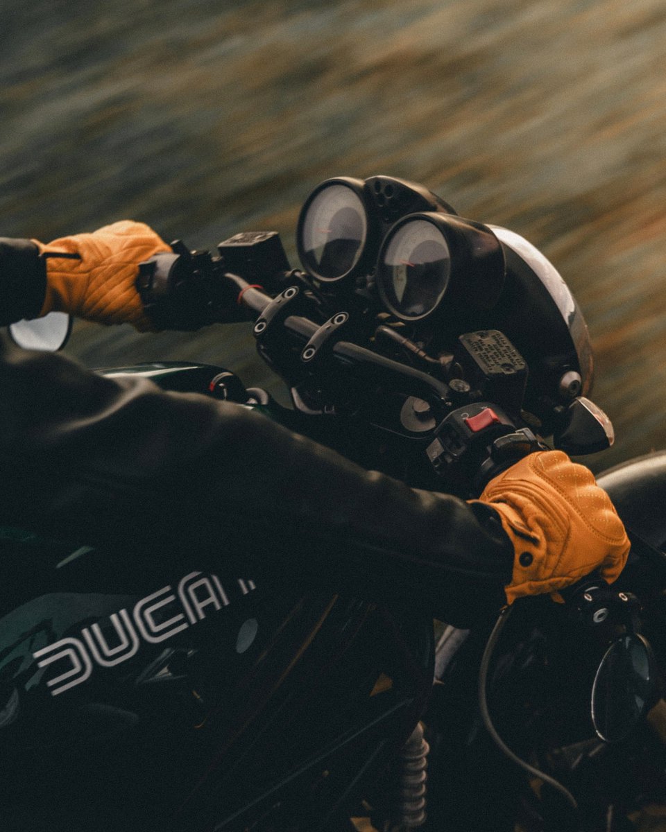 Καλημέρες! ☘️
Κάποια ομάδα ενός Ρεινολντς ηθοποιού απέκλεισε μια ομάδα ενός χοντρού?!?!🤣