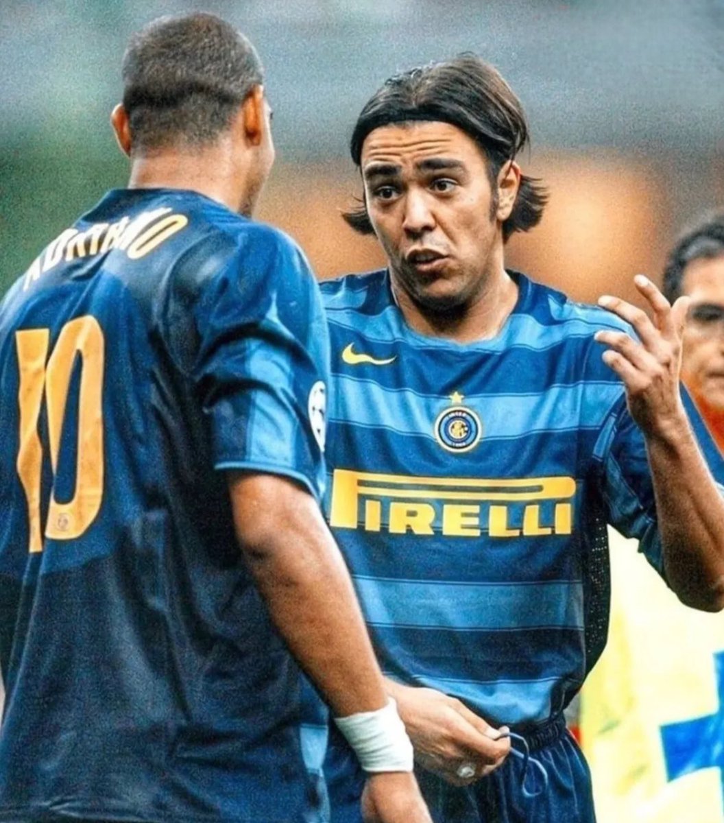 GunnerPuls's tweet image. I can see Adriano, who's the other player?

Level: Hard