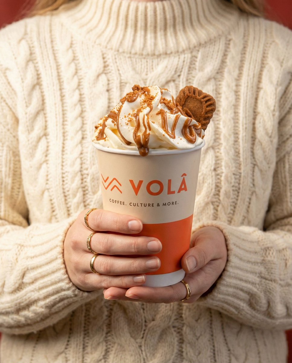 Yeni favori içeceğiniz: 
Biscoff Latte 😋

Meet your new cozy obsession: 
Biscoff Latte 😋