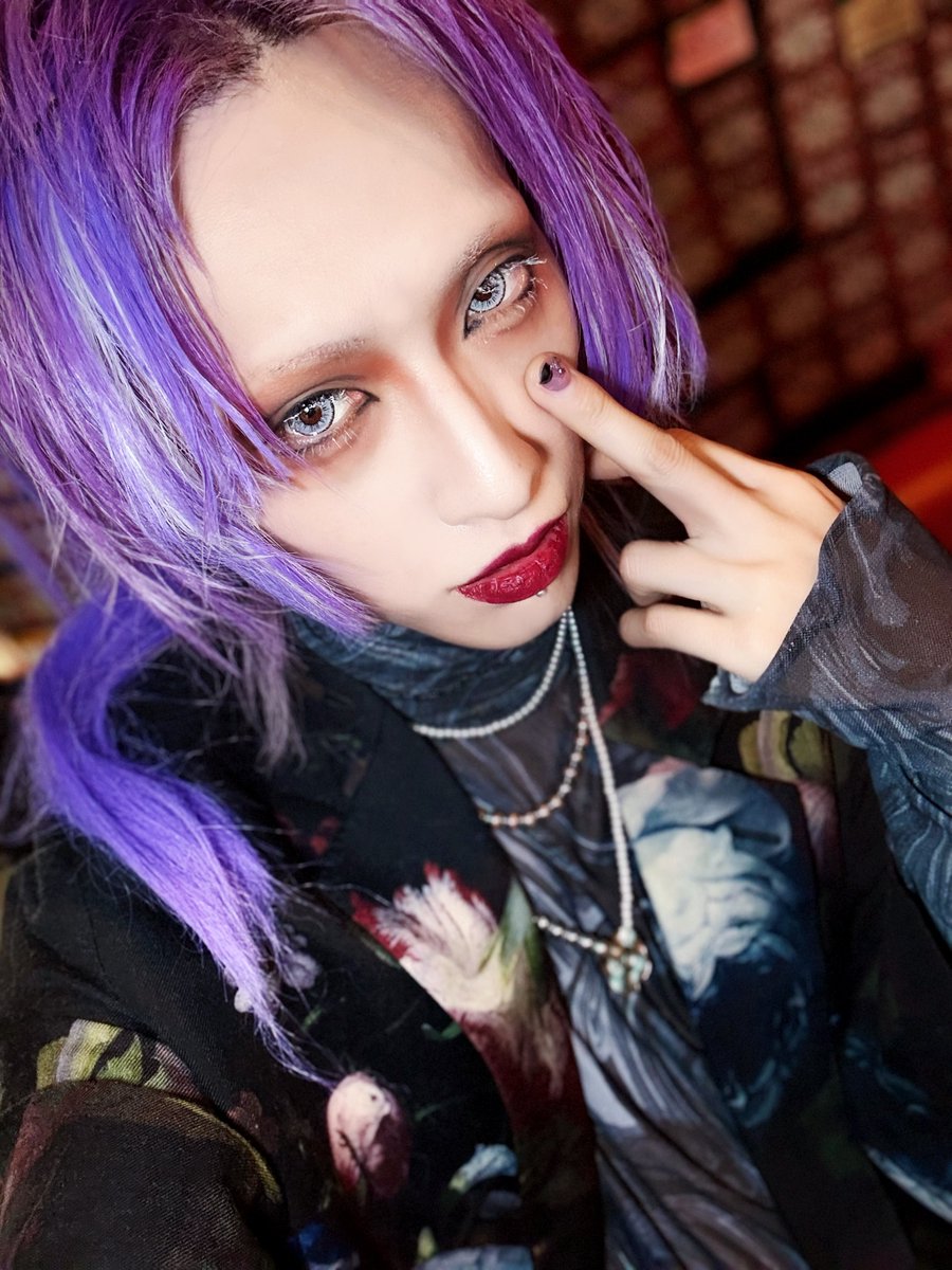 LAY ABOUT WORLD イザナ (@LAW_Izana) / Posts / X