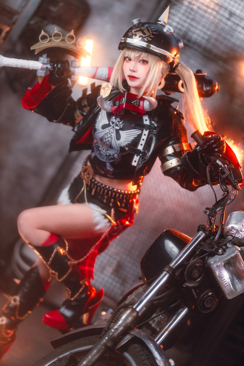 cos ルシアーナ・デ・モンテフィーノ