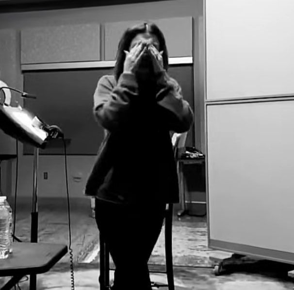 eIsbangs's tweet image. me when i didnt mean to cause u any sorrow didnt mean to cause u any pain i only want to see u laughing in the purple rain