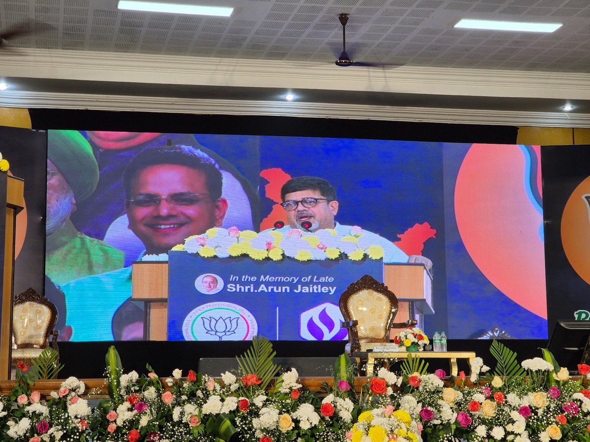 Senior Journalist Sri. Kolahala Srinivas <a href="/KolahalasTV/">Kolahalas TV</a> at his best, explaining the geopolitics, connecting significant historic events relating to Indian polity and the need for a leadership like PM Narendra Modi, with enormous lucidity, which was both educative and evocative.