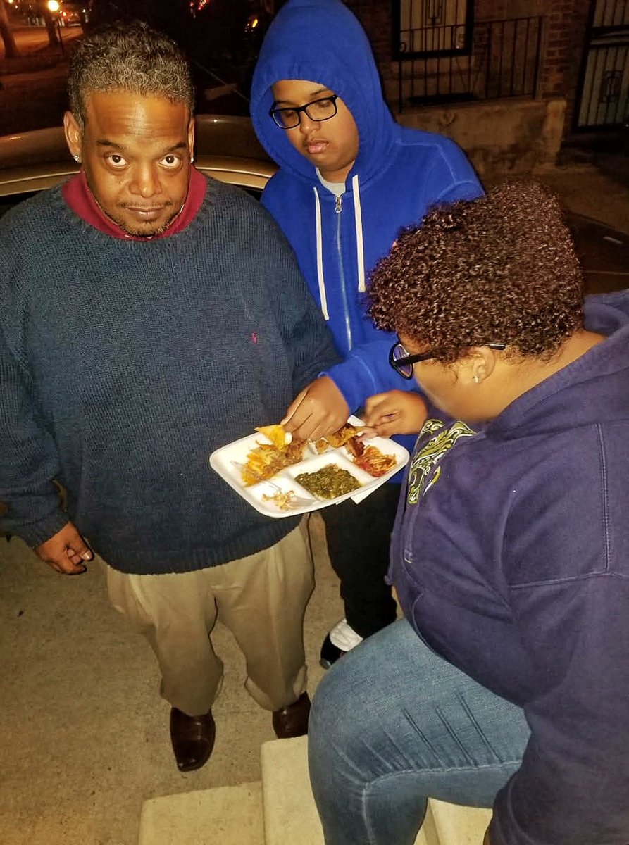 VRMII's tweet image. My kids eat before I eat!