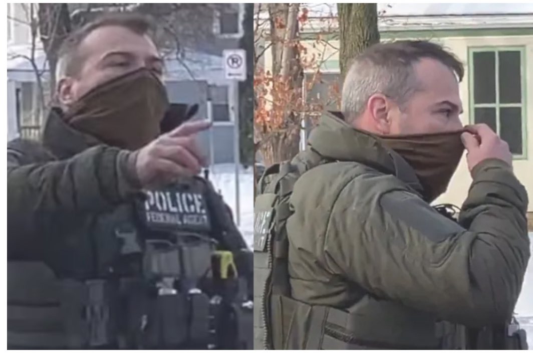 J_Zaragoza_'s tweet image. Se llama Jonathan E. Ross
Es un sicario de Trump
Es el asesino de Renee Nicole
Good, madre de tres hijos
Le disparó a la cabeza al grito de “Puta perra”
Es un cobarde asesino al que Trump le da inmunidad