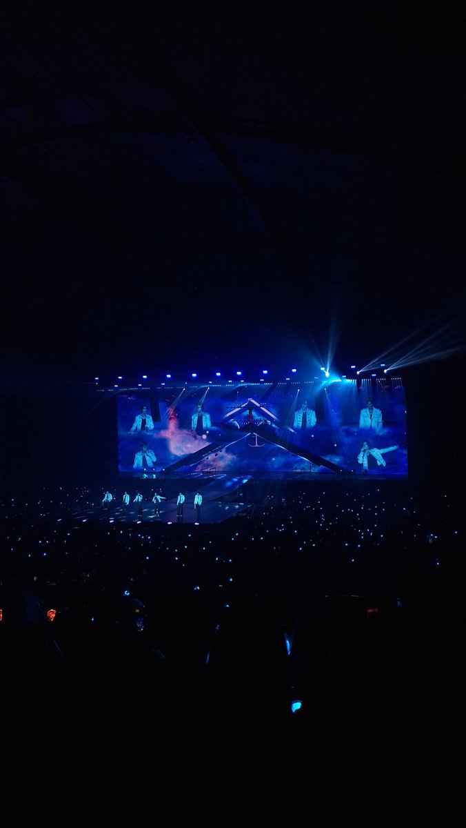 M4Rkleemakeu's tweet image. RIIZE COMBO STAGE WAS SO BEAUTIFUL🥹🫶😭🧡

#RIIZINGLOUD_IN_JAKARTA 
#riizingloudinjakarta
#RIIZEInJakarta