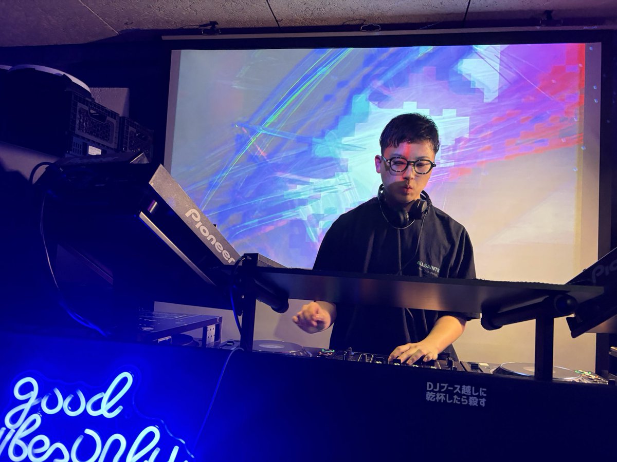 jackit氏めちゃめちゃかっこいい
 #LITTLE_SPACES