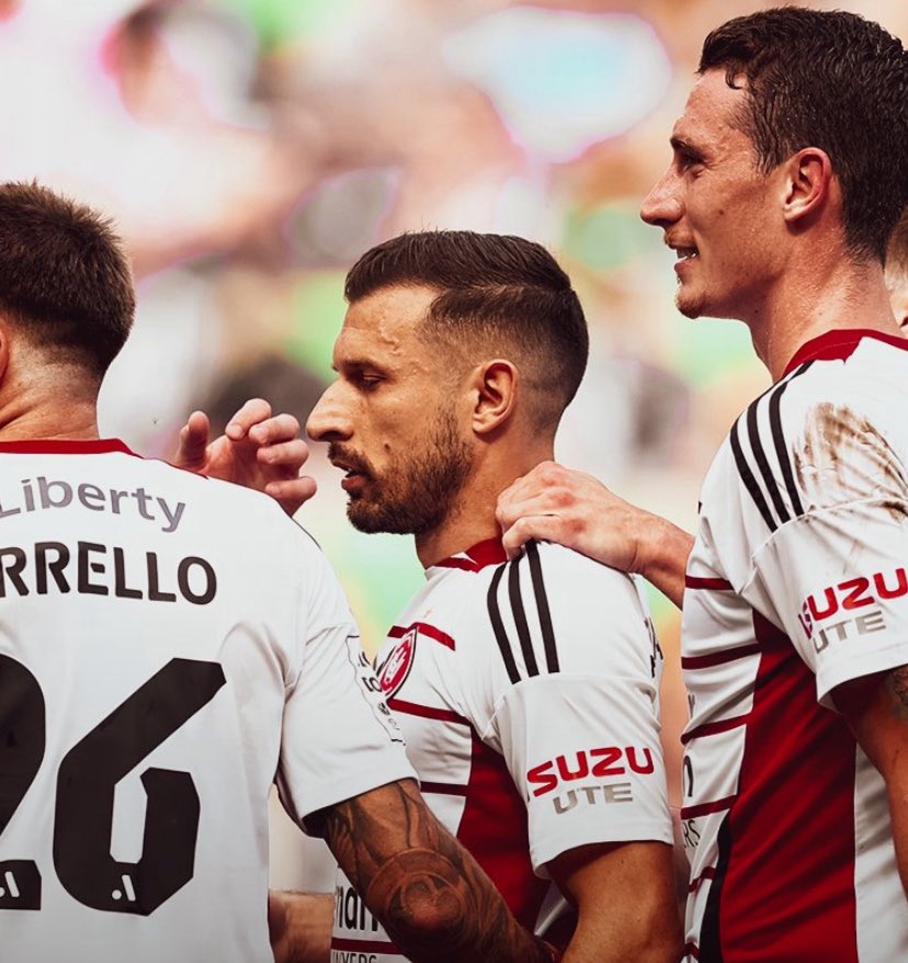 Kosta Barbarouses vs Melbourne Victory:

• 66 Minutes Played 
• 1 Goal
• 73% Passing Accuracy 
• 28 Touches 
• 3 Passes Into Final Third
• 6 Recoveries
• 67% Ground Duels Won

A solid performance from Barbarouses who picked up his fifth goal contribution of the season. 🫡