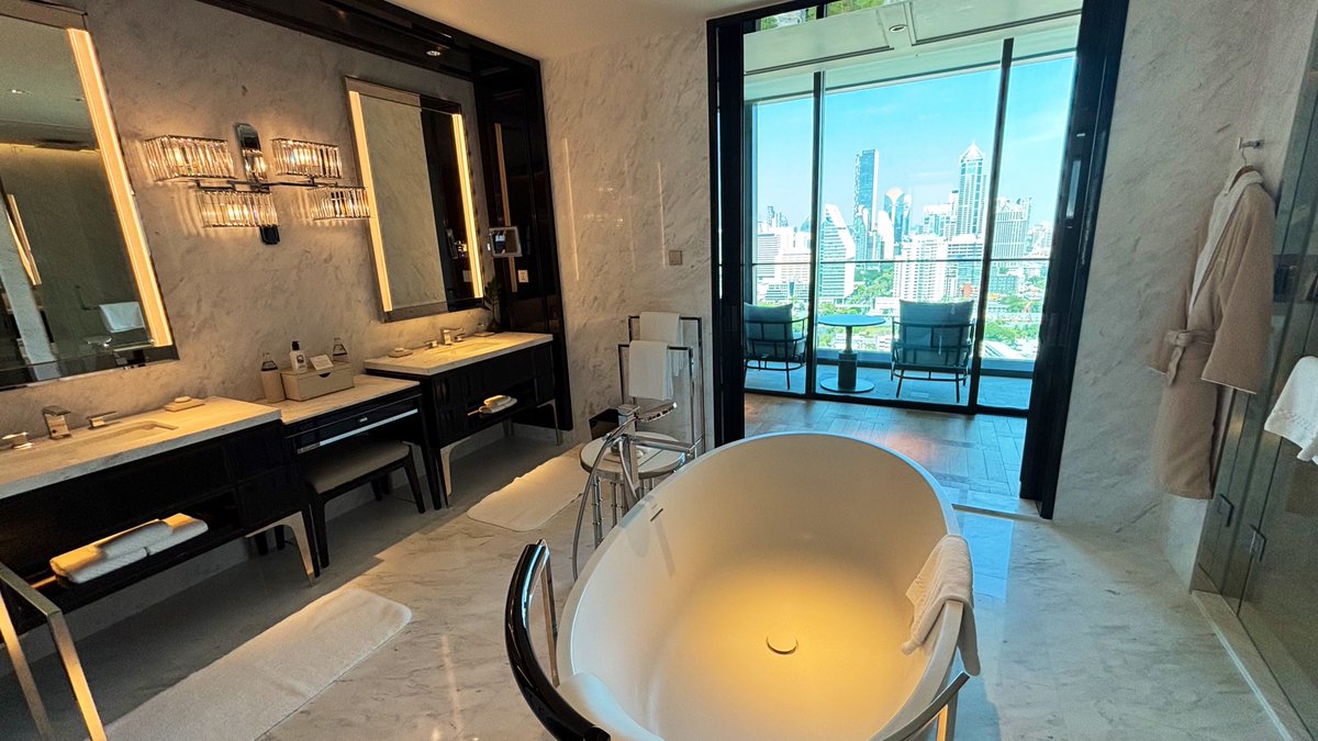 manabu tweet media