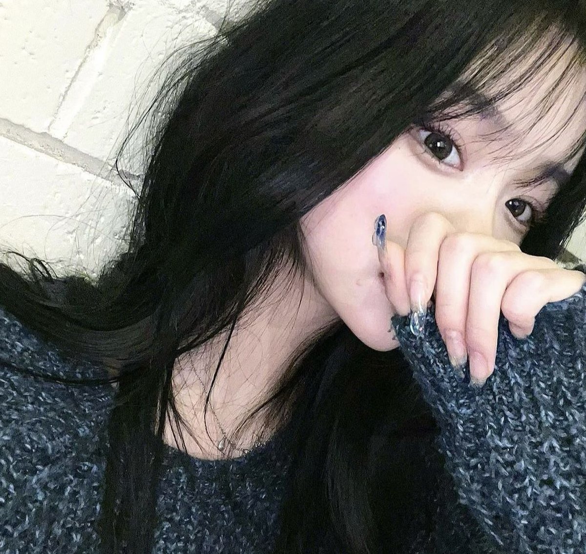 dietarapidait's tweet image. コンビニの入り口で知らない人とぶつかりそうになって、お互い謝り合った 🤔